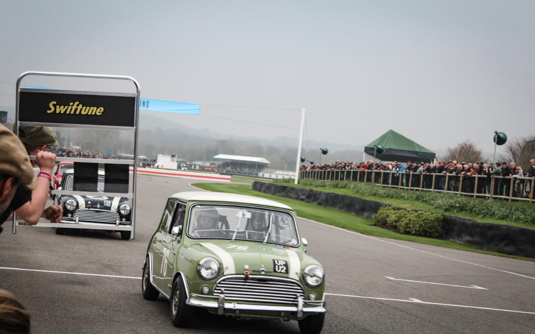 Sixty Mini’s battle at Goodwood 60th anniversary race
